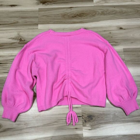 Le Lis Comfortable Fuzzy Sweater with Back Ruching Pink Women’s Medium - Picture 5 of 5
